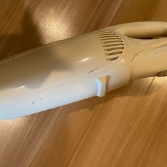 マキタ コードレス掃除機の画像
