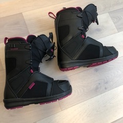 サロモン　スノーボード　ブーツ　レディースの画像