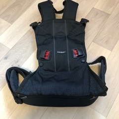 ベビービョルン　ベビーキャリア　ONE KAI