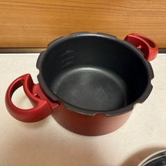 T-fal ガス火用圧力鍋　4Lの画像