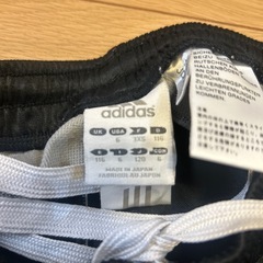 adidas アディダス　パンツ　サイズ120  中古の画像