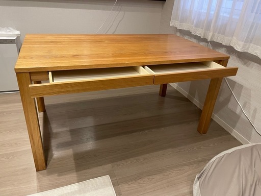 無印良品　ダイニングテーブル　引き出し付き