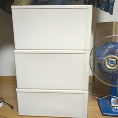 収納ボックスの画像