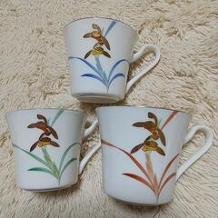 3セット香蘭社のティーカップ３色セットの画像