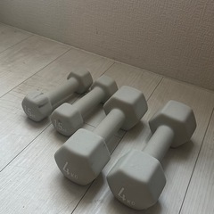ダンベルおしゃれ4kg2個　