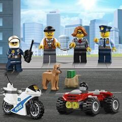 凸LEGO凸 【新品未開封】廃盤 レゴ60139 ポリストラック司令本部の画像