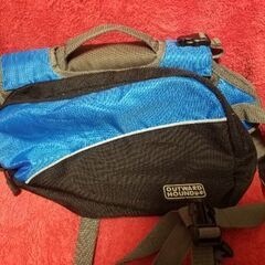 outward hound　  中型　犬用 　 ドッグリュック　ドッグバッグ 　 犬のリュックの画像