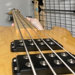 G&L L-2000 ベース