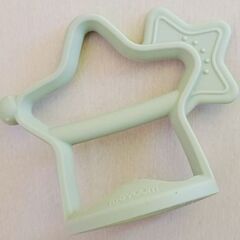 値下げ中！モユムmoYuum　歯固め　箱あり　手首にはめてハムハム出来ますの画像