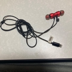 ワイヤーイヤホン