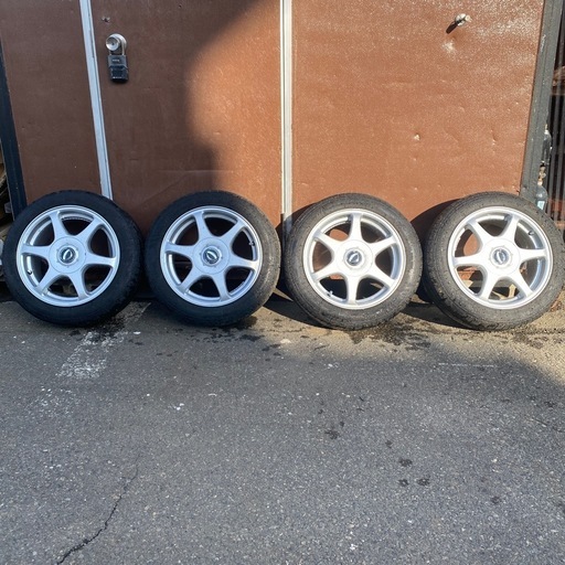 エンケイ製 15インチ 6.5J +35 114.3 4/5穴 ホイール