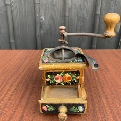 アンティーク コーヒーミルの画像