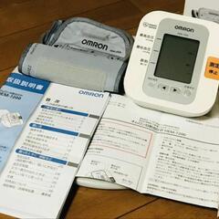 オムロン　血圧器の画像