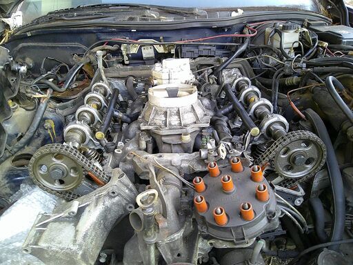 Mベンツ126-107エンジンカムシャフト^ロツカーアーム交換