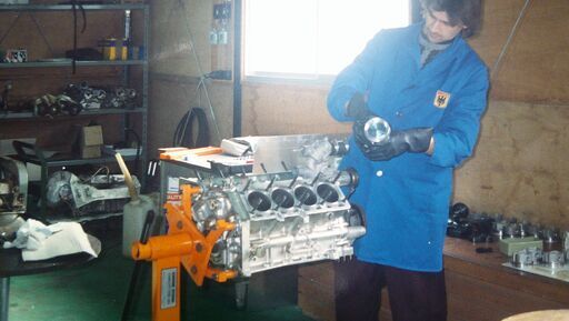 RR-フエラリーエンジンサービスオイル交換から―アナライザー診断迄