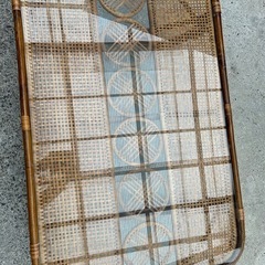 藤、ガラステーブルの画像
