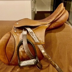 乗馬　鞍　馬具　本革