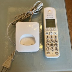 パナソニック KX-FKD602-W  子機 充電器