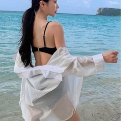 シースルーシャツ