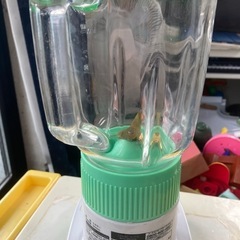 ジューサーミキサー