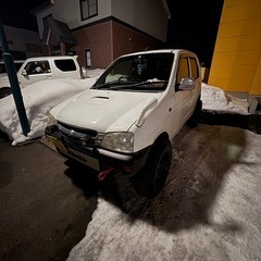 テリオスキッド 5MTターボ 4駆 過走行 車検今月3月末 状態悪い