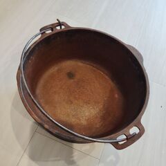 鉄鍋　ダッチオーブン　