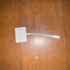 アイフォンとテレビ接続ケーブル