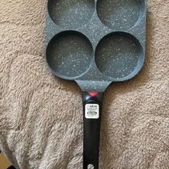 急ぎです❣️美品✨4つ丸型フライパン🍳