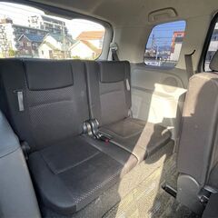 トヨタ　7人乗り　37.8万円　アイシス　プラタナ　H22　10.8万㎞　車検2年付　ナビ　ETC　の画像