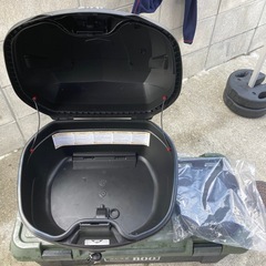リアボックス　GIVI B37の画像