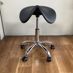 サドルスツール【町田市再生家具】243413