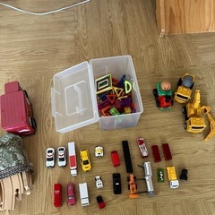 【あげます】トミカなどおもちゃの詰め合わせ　一部訳あり