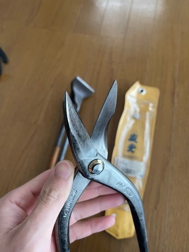 「値下げしました」板金ハサミとツカミ