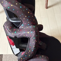 自動車用チャイルドシート
