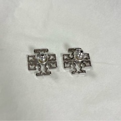 トリーバーチ シルバー ピアスの画像