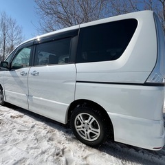 【ご成約】車検2年付❗️セレナ C26 ハイウェイスター Vセレクション❗️4WD❗️冬夏タイヤ❗️の画像