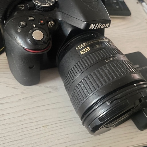 Nikon 一眼レフ　D5300