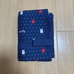 携帯用おむつ替えシートの画像