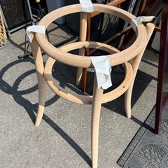 ☆在庫多数☆現状品☆家具屋の製造の発注、梱包ミスによる椅子の部品の画像