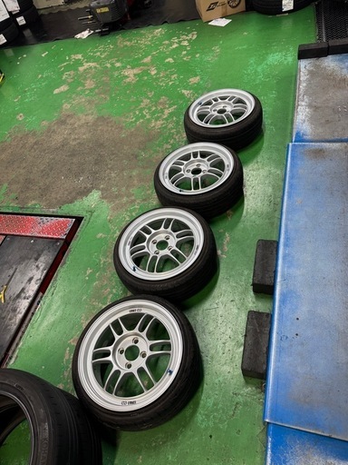 ENKEI RPF1 16×7J +43 4H/100　165/40/R16付