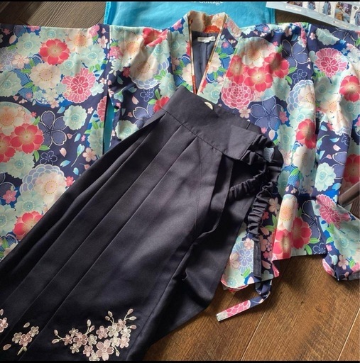 卒園式までもうすぐ！値下げ！Catherine Cottage 花柄　袴セット　120cm 簡単着付け