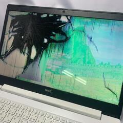 パソコン液晶バネル交換いたします。