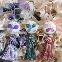【世田谷区】3/30日本刺繍のタッセルチャーム作りワークショップ🌸