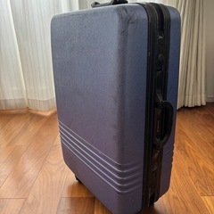 samsoniteスーツケースの画像