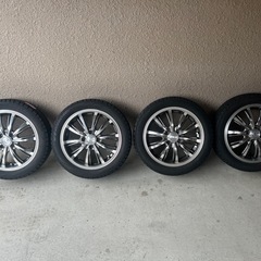 PIRELLIスタッドレスタイヤセットの画像