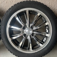 PIRELLIスタッドレスタイヤセットの画像
