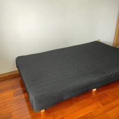 洗えるカバー付 頑丈 脚付きマットレス