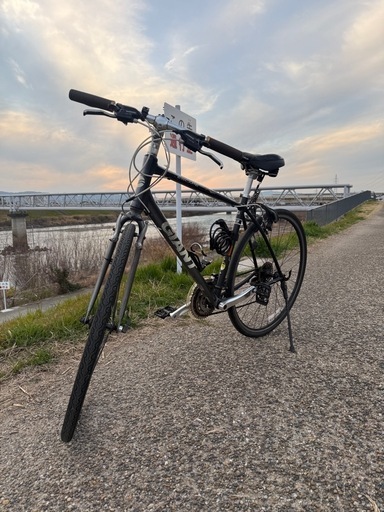 GIANT ESCAPE R3 Mサイズ手渡しのみ大阪市北区