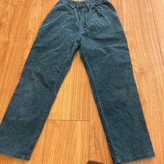 パンツ　130 グリーン