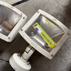 屋外用ハロゲンランプ 110V300Wの画像